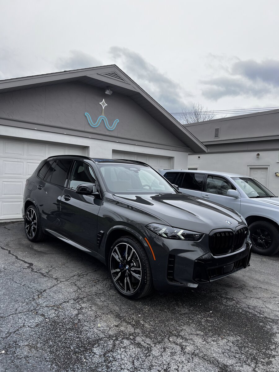 BMW X5M after Stage 2 deep paint correction